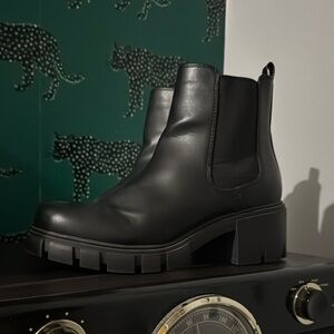 Black Leather Chelsea Boots